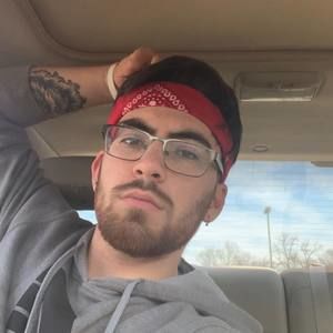 Meet your Posher, Evan